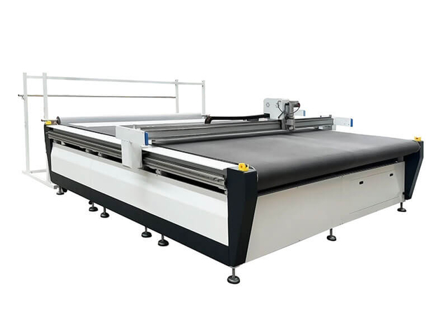 Máquina cortadora de corte con cuchilla vibratoria oscilante CNC